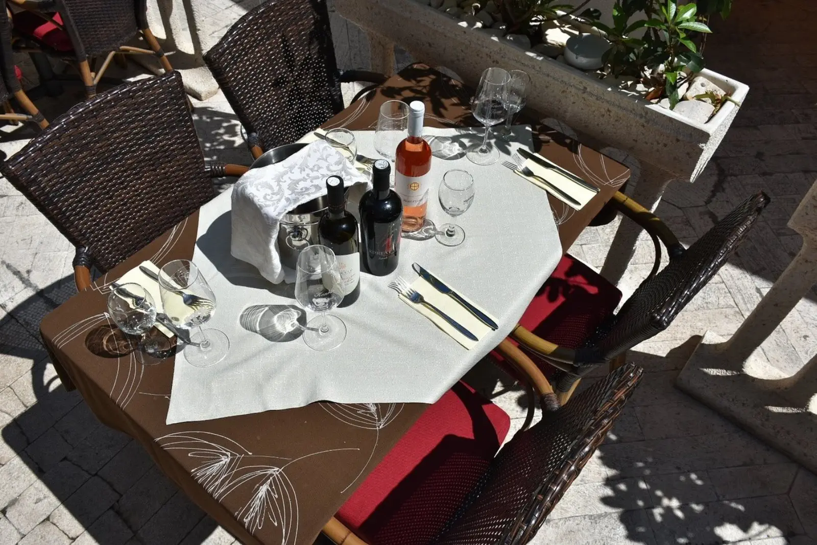 Freshly grilled fish at Konoba Toma, Trogir